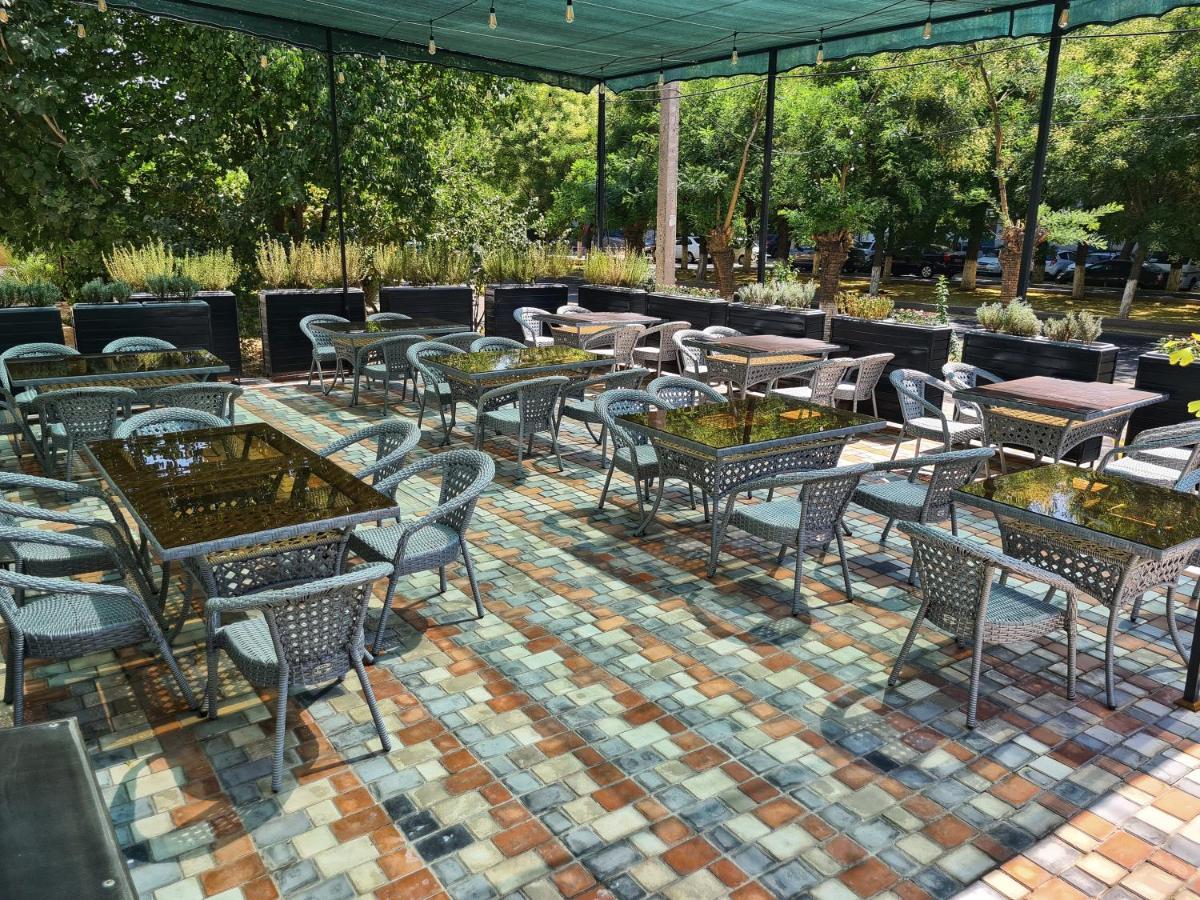 Sharaf Hotel Taschkent Exterior foto