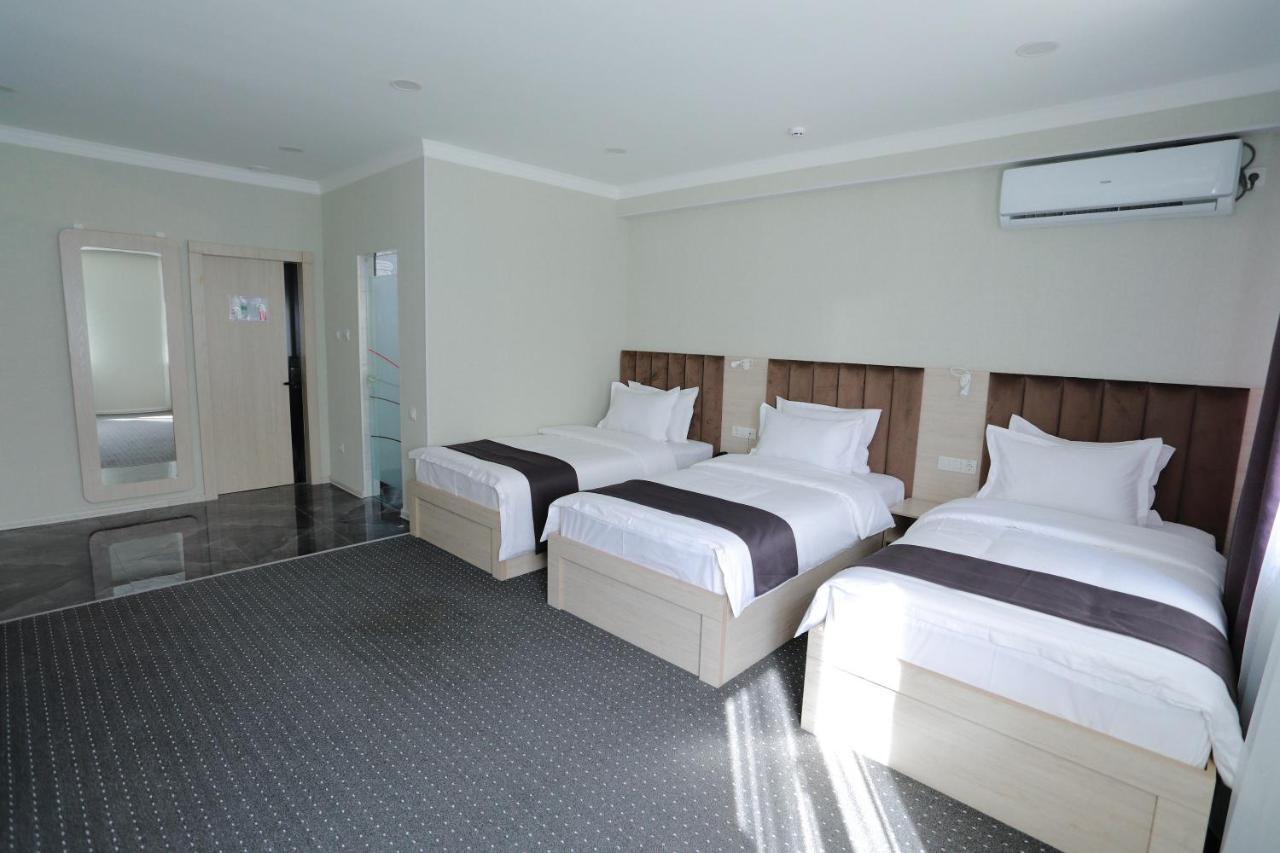 Sharaf Hotel Taschkent Exterior foto