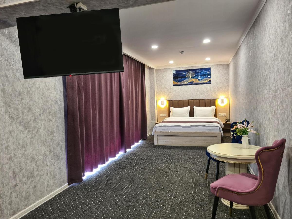 Sharaf Hotel Taschkent Exterior foto